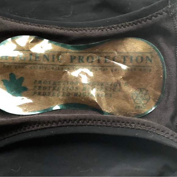 Victoria's Secret Classic Black Bikini Bottom with Pink Piping Size Small - Picture 7 of 15